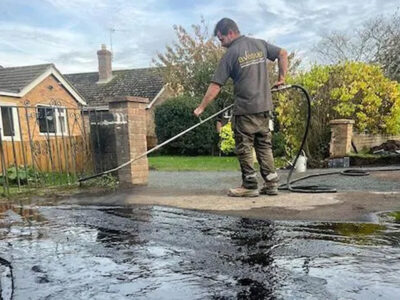 tar-and-chip-driveways-400x300